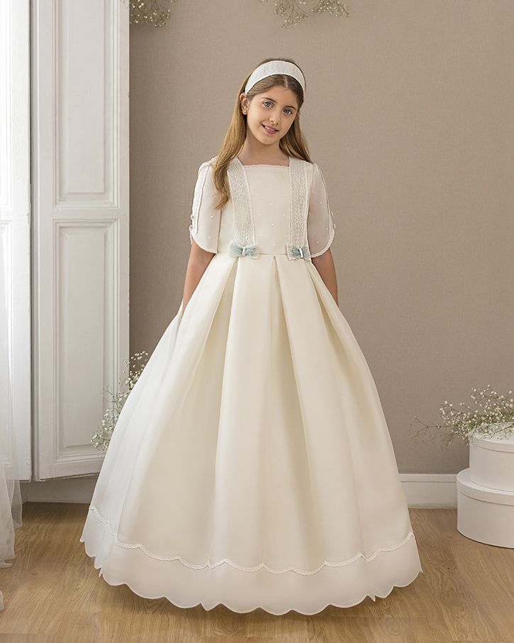 Holy Communion - Marian Gale Boutique